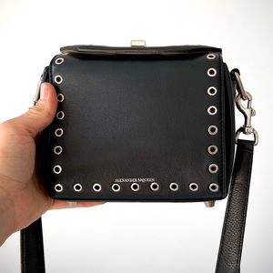 Alexander McQueen Box 16 leather *like new*